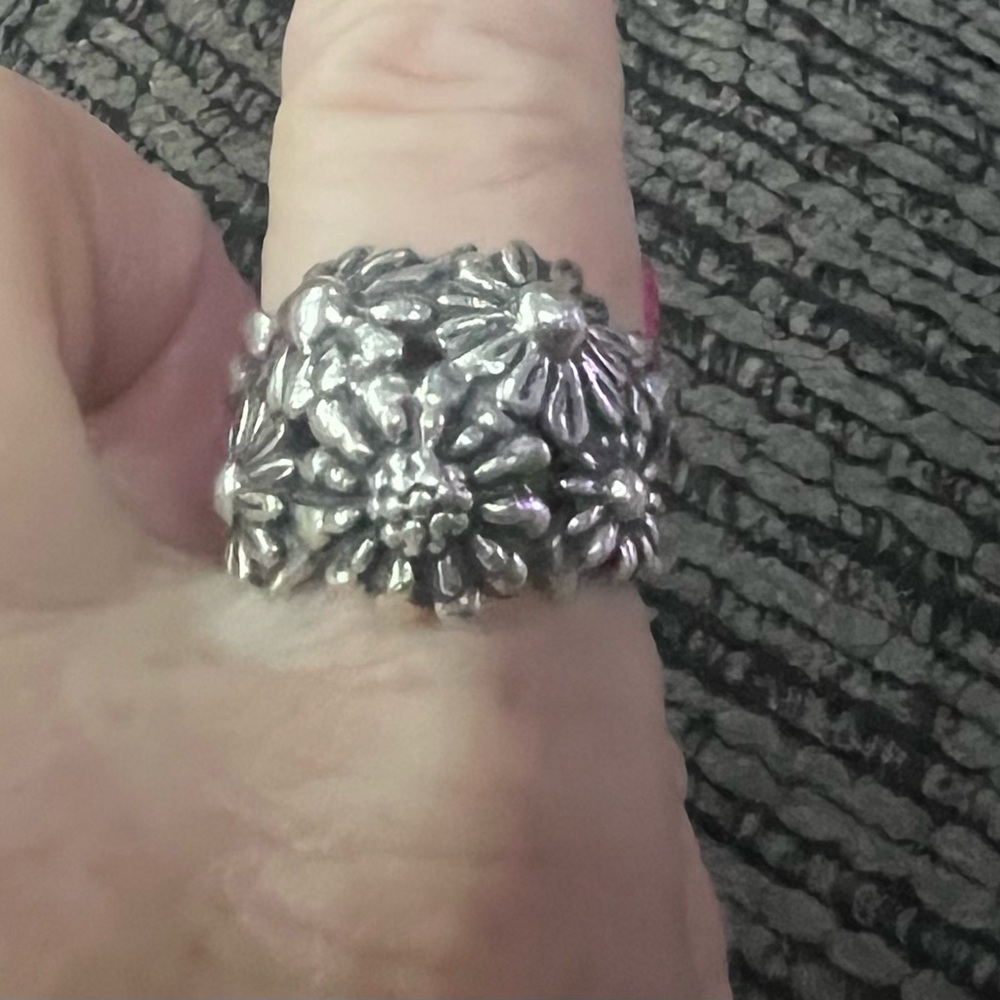 James Avery retired Sterling silver cluster ring